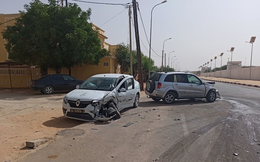  إذاعة موريتانيا توضح ملابسات حادث سير لإحد سيارات المؤسسة (البيان)