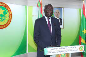 وزير الشؤون الاقتصادية وترقية القطاعات الإنتاجية السيد أوسمان ممادو كان،