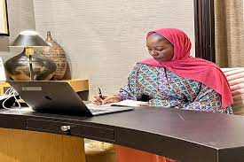 المديرة العامة لوكالة ترقية الاستثمارات في موريتانيا السيدة عيساتا لام