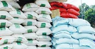 توقيف شحنة من الأرز المهرب مخفية في حمولة من الأعلاف 