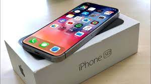 شركة "آبل" تعد لطرح هاتف أيفون "آيفون إس إي" (iPhone SE)