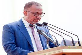 رئيس الاتحاد الوطني لأرباب العمل الموريتانيين محمد زين العابدين ولد الشيخ أحمد
