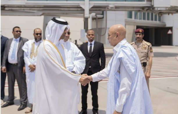 الرئيسِ الموريتاني يصل إلى قطر لتقديم واجب العزاء