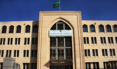 وزارة الخارجية تنشئ خلية أزمة للتواصل مع الجالية بأوكرانيا 