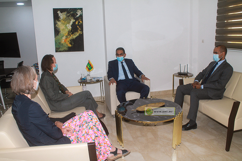 وزير التحول الرقمي يلتقي سفيرة ألمانيا بنواكشوط