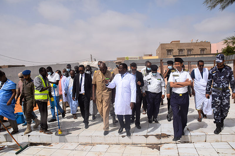 من بينها المسلخ الرئيسي وزير التنمية الحيوانية يتفقد مرافق تابعة لقطاعه 