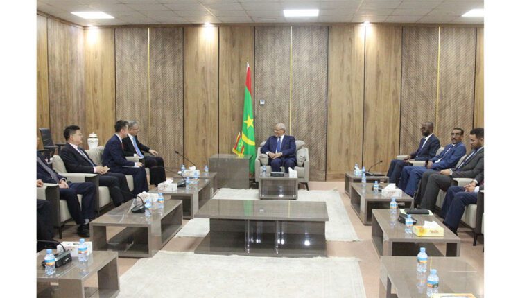 ريس الجمعية الوطنية يستقبل وفدا صينيا