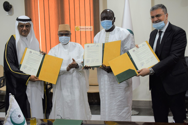 غامبيا توقع مذكرة تفاهم مع وكالات أنباء واتحادات إذاعية في الدول الإسلامية