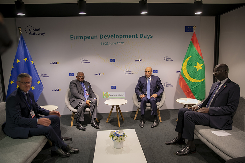 غزواني يبحث علاقات التعاون مع الأمين العام لدول إفريقيا والكاريبي والمحيط الهادي