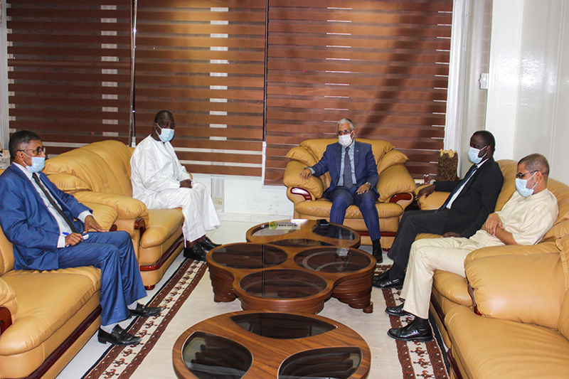 موريتانيا تبحث تعزيز علاقاتها الثقافية مع غامبيا
