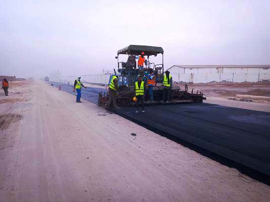 "آنير" تعلن العمل على تأهيل 14 كم من الطرق المعبدة في نواكشوط