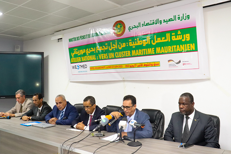 اقتصاديون وخبراء يناقشون إنشاء تجمع بحري موريتاني