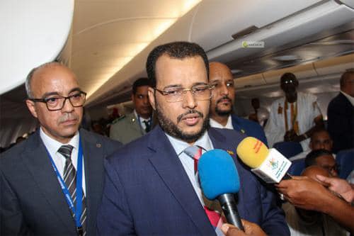 توديع الفوج الأول من حجاج موريتانيا من مطار أم التونسي (صفحة الشؤون الإسلامية)