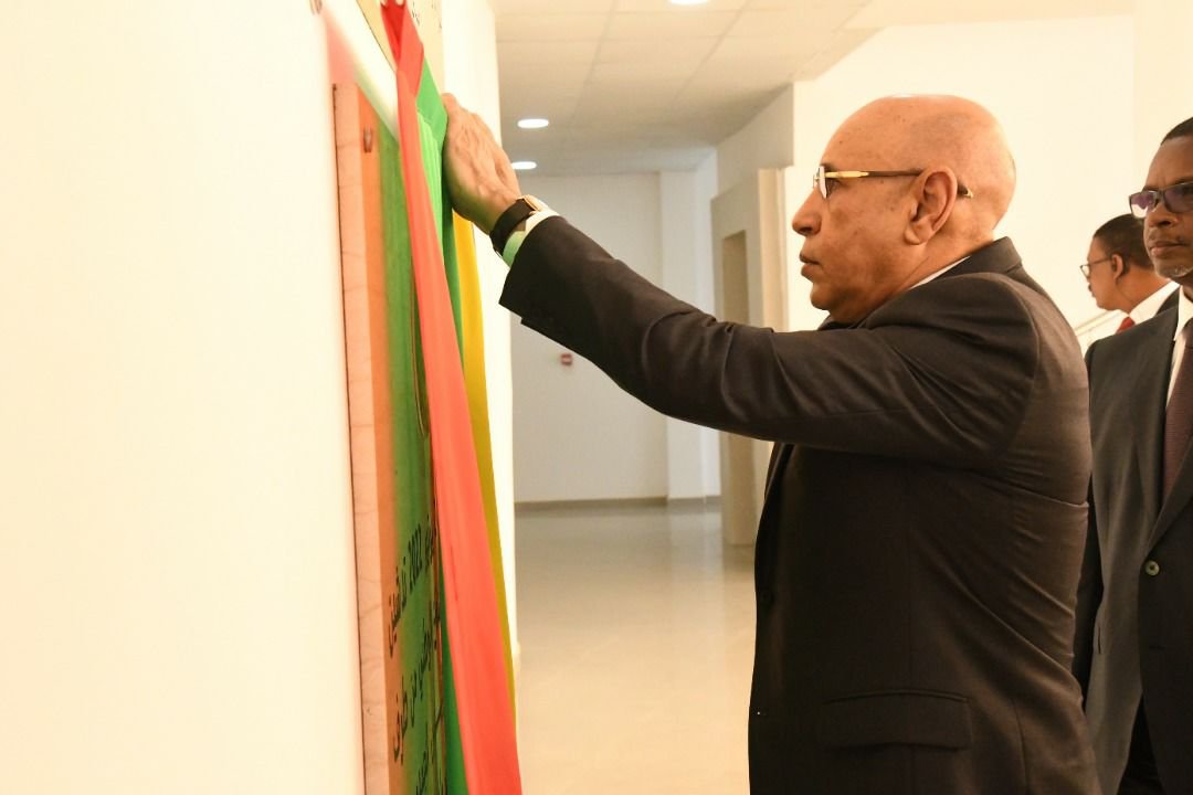 غزواني يدشن مقرا جديدا لوزارة الدفاع الوطني بوسط العاصمة