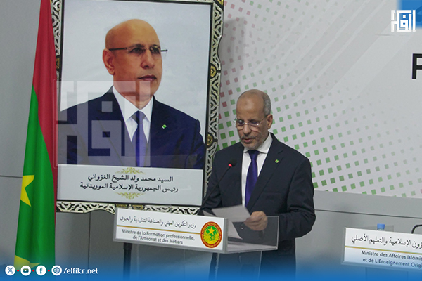 الناطق باسم الحكومة وكالة: الرئيس ألتزم بتنفيذ ما ستتفق عليه الأطارف المشاركة في الحوار