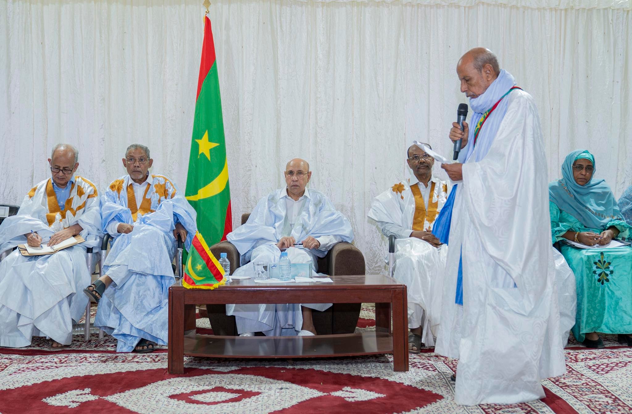 الصورة من زيارة الرئيس الأخيرة لولاية الحوض