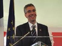 السفير الفرنسي بنواكشوط روبير مولى