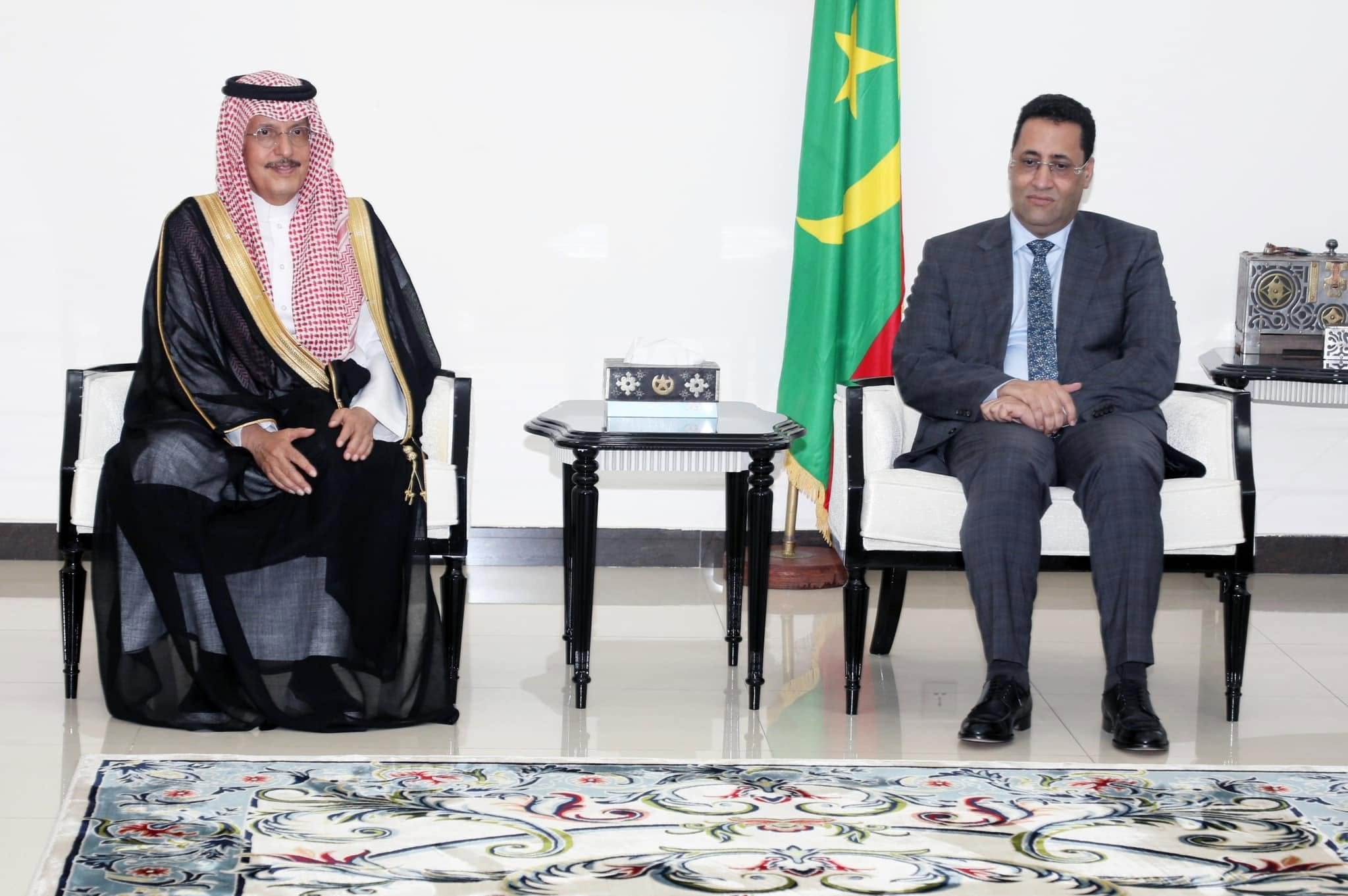 الوزير الأول يستقبل وفدا من الصندوق السعودي للتنمية