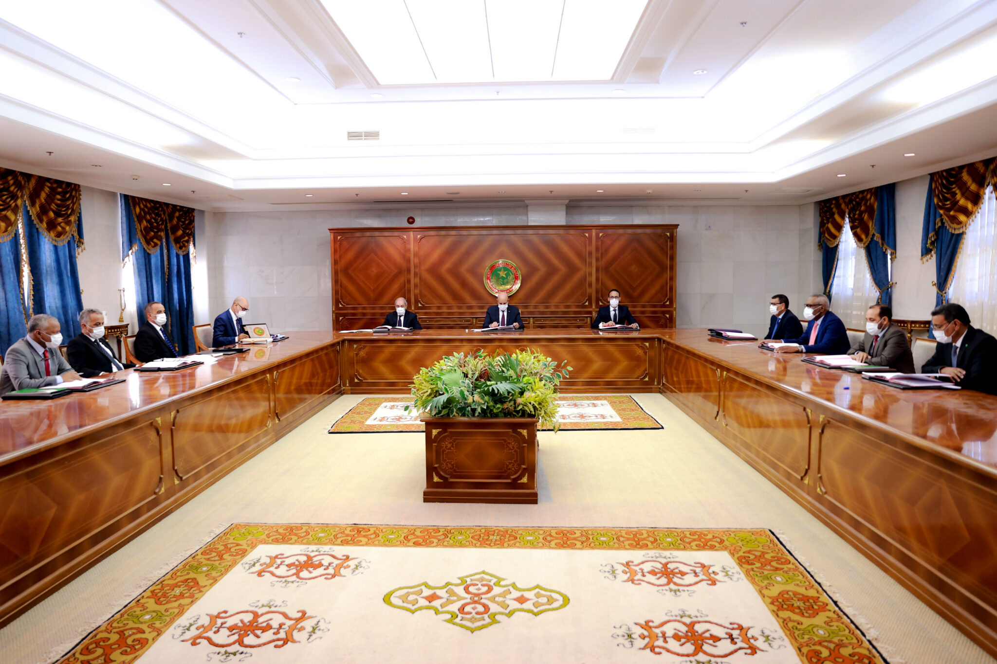 الوزاري يجري تعيينات في ثلاث وزارات