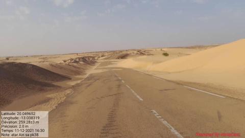 "آنير" تدعو سالكي طريق أطار- أوجفت إلى توخي الحذر والحيطة 