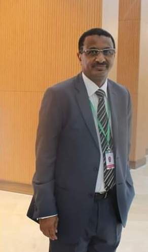 أنباء عن تعيين با عثمان على رأس المجلس الأعلى للتهذيب 