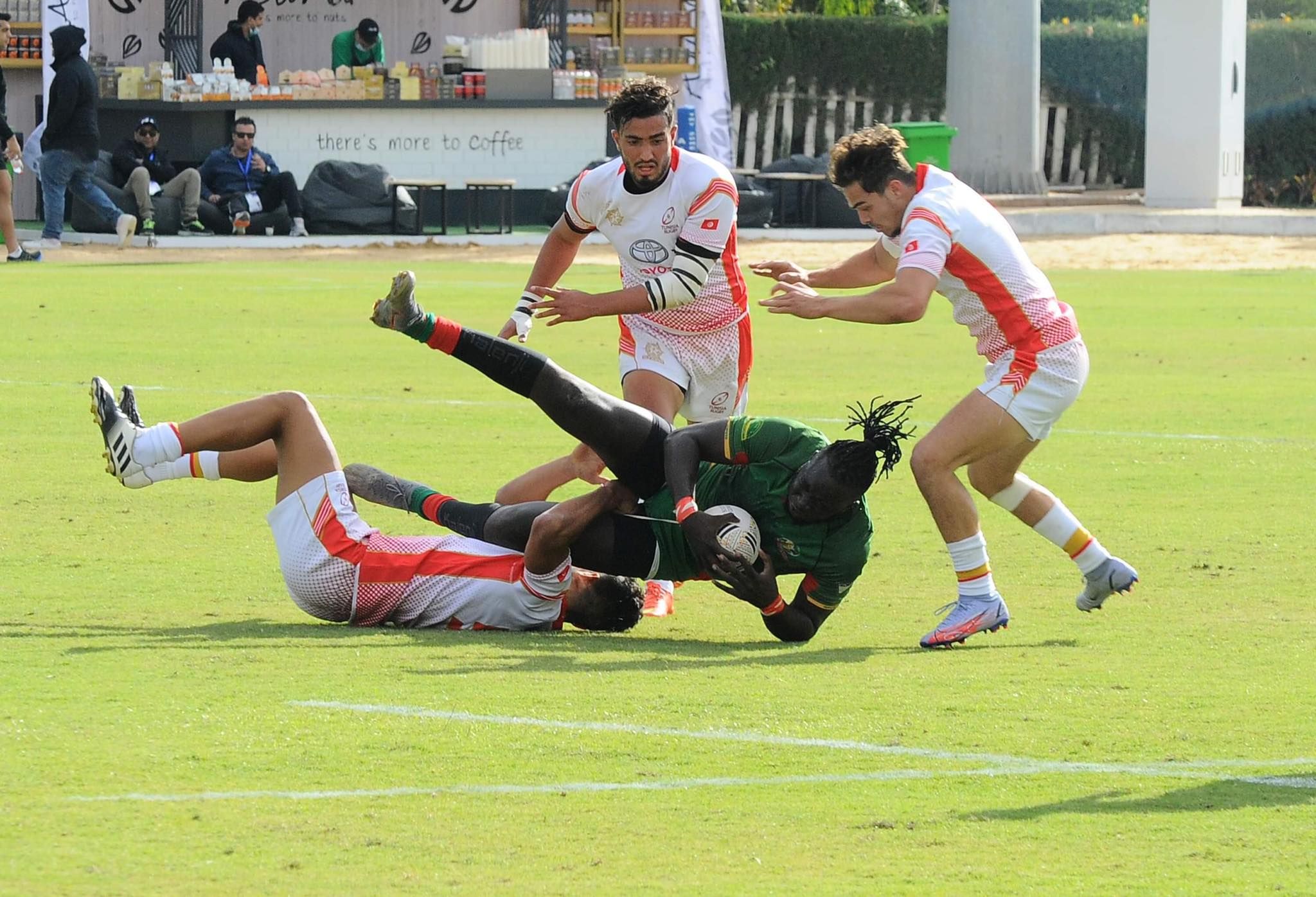 المنافسة بين تونس والسنغال في تصفيات إفريقيا للرجبي