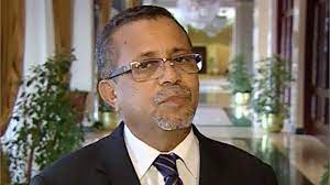 ولد الوقف: الحوار لا يزال مستمرا وفق رؤية الحكومة