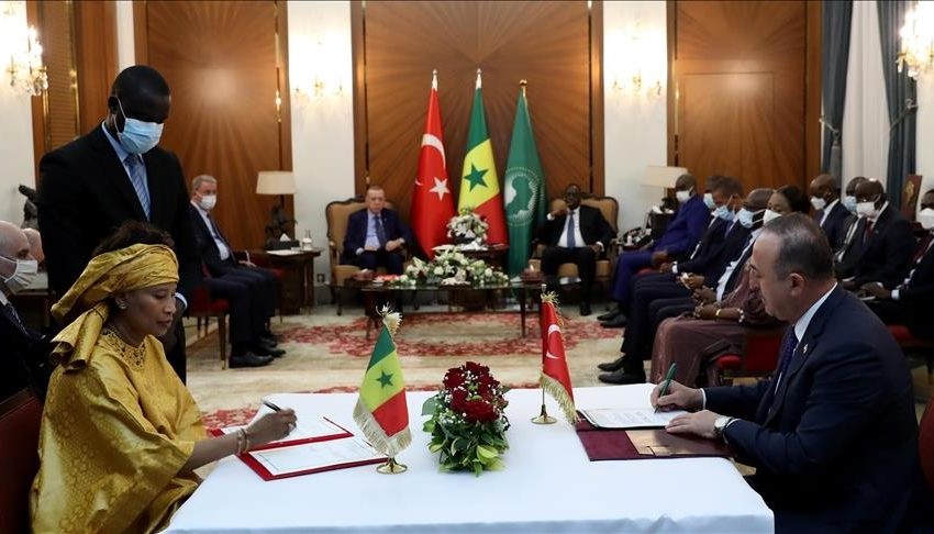 الإعلان عن توقيع 5 اتفاقيات تعاون بين تركيا والسنغال 