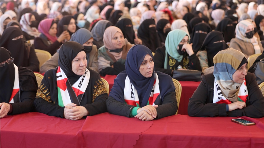 وزير التهذيب يبحث علاقات التعاون مع السفير البريطاني