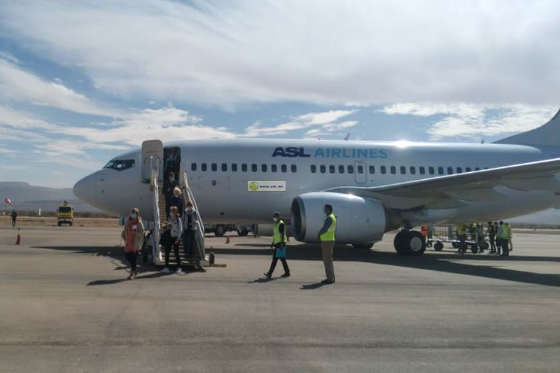 وصول ثاني فوج سياحي من 42 سائحا إلى أطار منذ بدء الموسم السياحي 